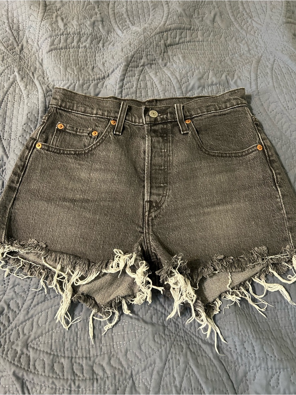 Levi’s 501 Jeans cutoff shorts 27 inch